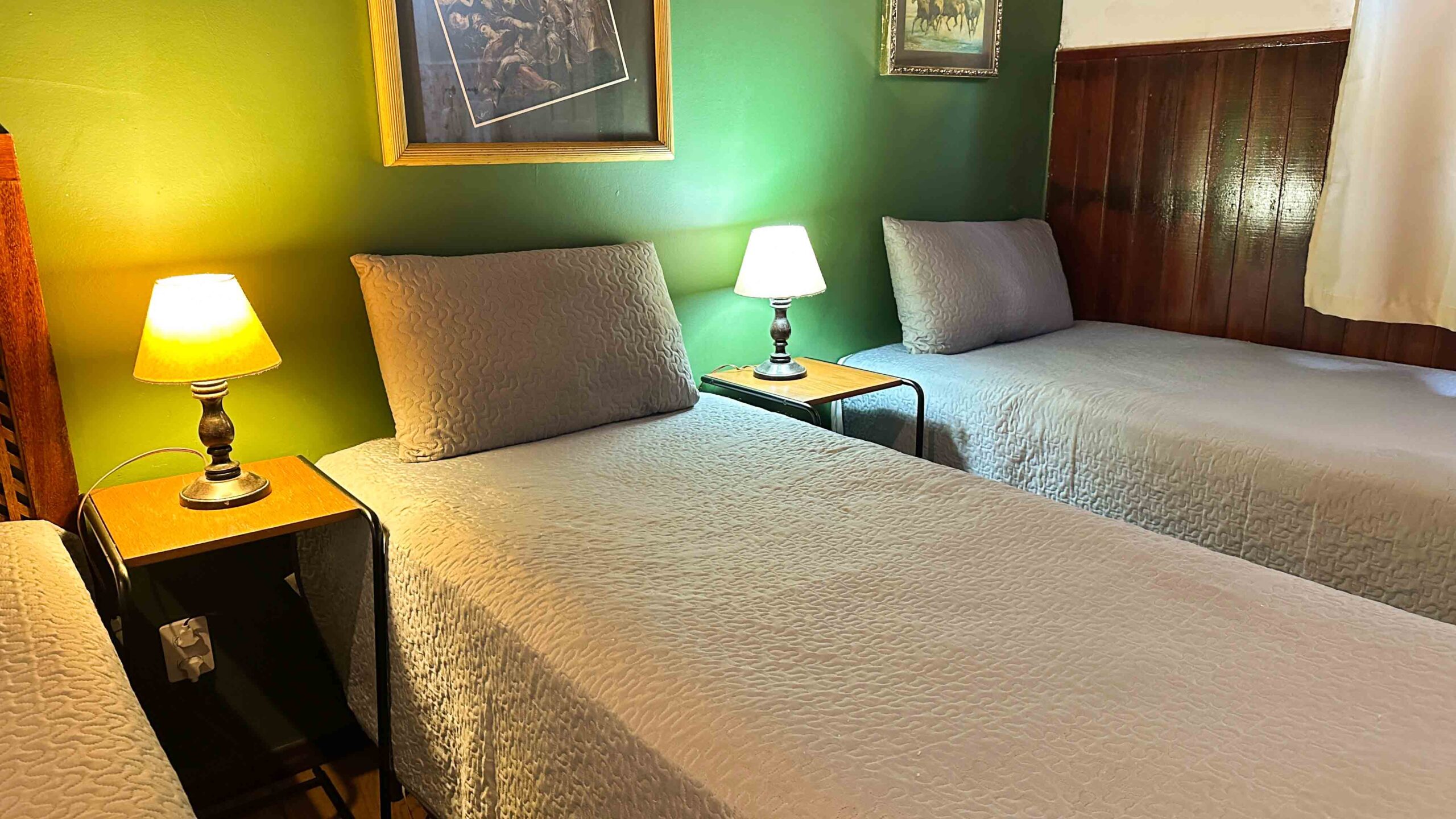 Quarto para 4 pessoas (4)